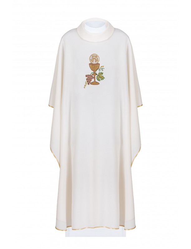 Chasuble embroidered with chalice, IHS and grapes - ecru